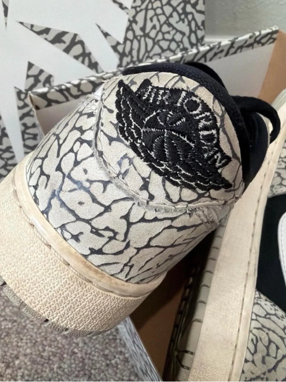 Jordan Kids Low-Top Sneakers in Cream with Black Elephant Print